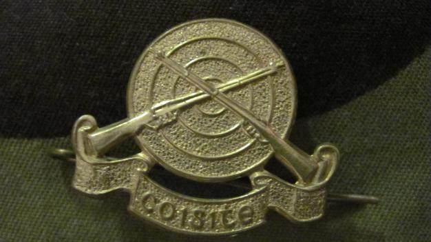 Defence Force Infantry Collar badge 1958/68 badge