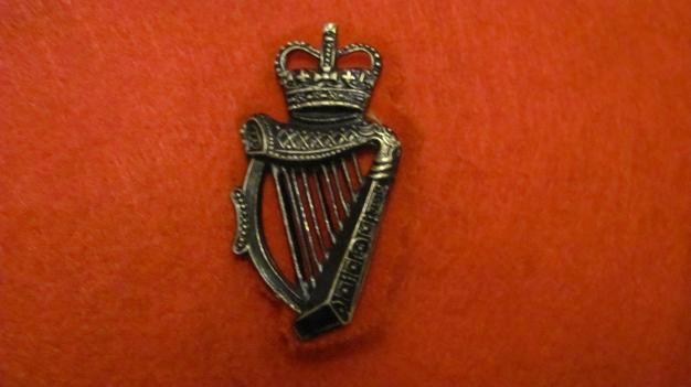 Royal Ulster Constabulary Collar Badge