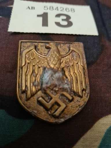 WW2 German Africa Corps Helmet Badge