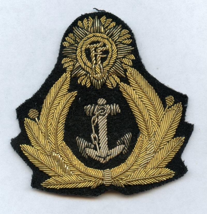 Early irish Emergency navy officers cap badge