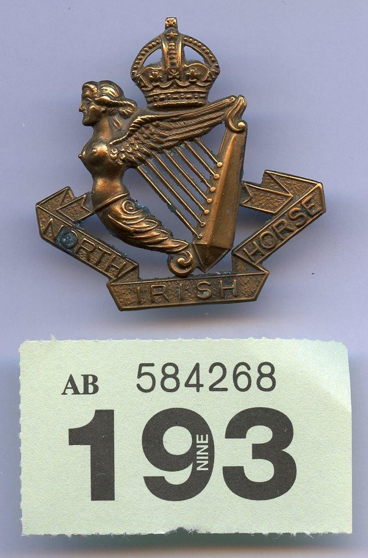 Nice WW1 North Irish Horse Cap Badge